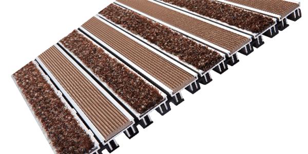 Perfec Clean 3/4" Rollup Grate - Rubber Hinge